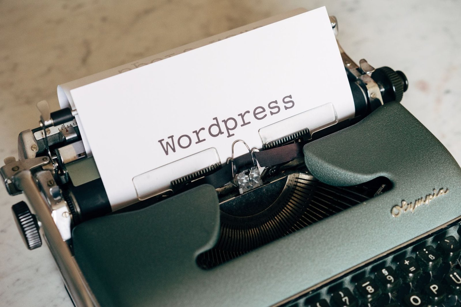 Gutenberg vs WordPress Classic: A Comparison of Building Blocks and Website Creation Options - AIinActionHub